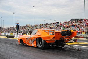 Ray Claims His First Win in E3 Spark Plugs Pro Mod Series Image